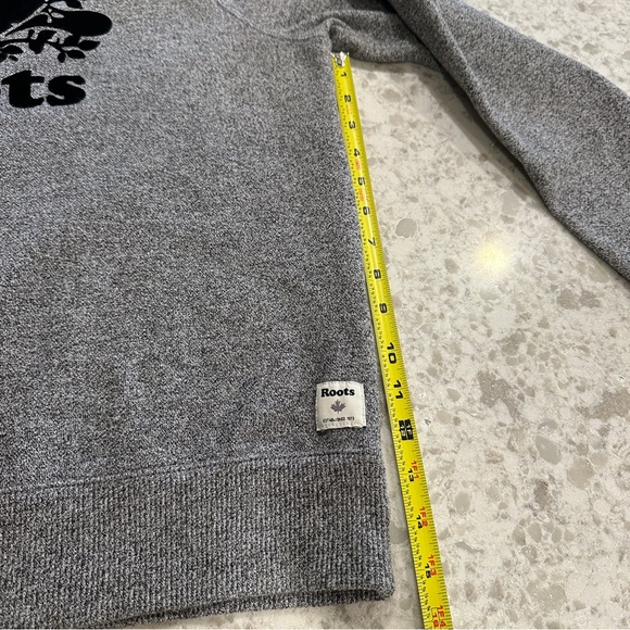 ROOTS Canada Felt Print Graphic Salt & Pepper Crew Long Sleeve Sweatshirt L - Picture 10 of 12